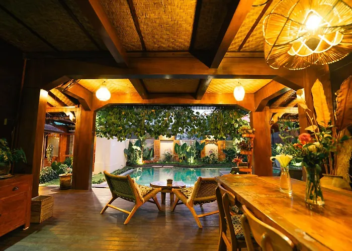 Villa Indulge In The Serenity Of Bali At Rumah Elfi