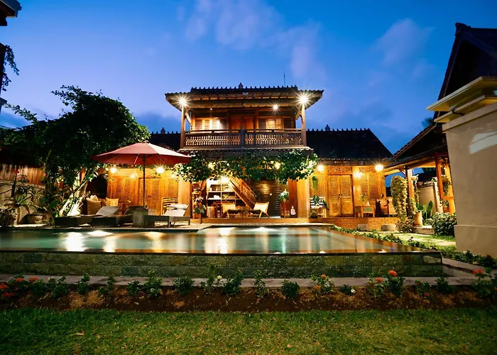 Indulge In The Serenity Of Bali At Rumah Elfi Villa *