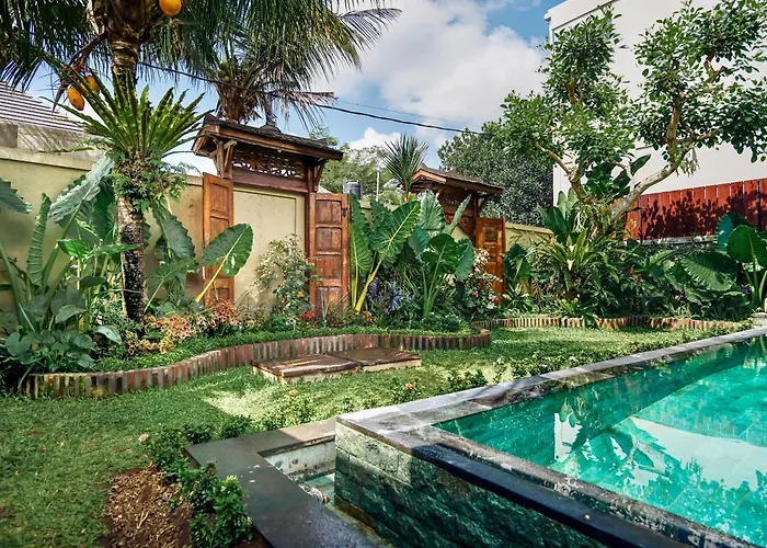 Villa Indulge In The Serenity Of Bali At Rumah Elfi *